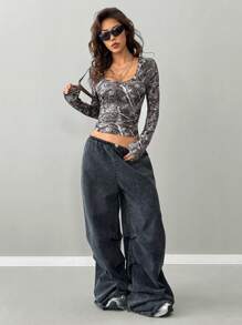 Coolane Women's Spring Y2K Streetwear Tree Branch Pattern Bustier V-Neck T-Shirt - Multicolor - View 3