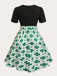 SHEIN LUNE Vestido de mujer talla grande con estampado de trébol de San Patricio, cintura tipo línea A, longitud hasta la rodilla, para primavera