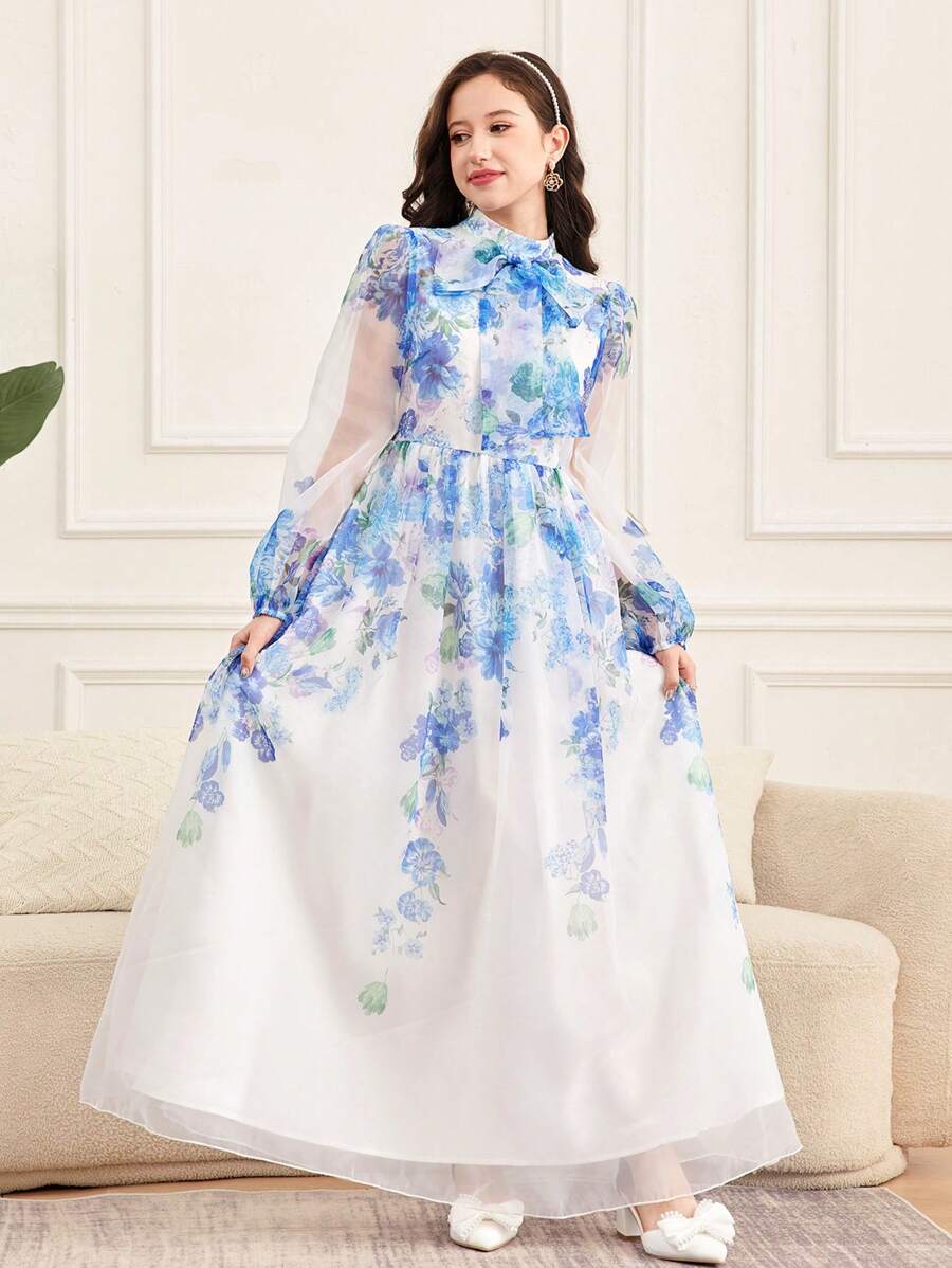 SHEIN 少女蓝白立领灯笼袖连衣裙，配大蝴蝶结、花卉印花和欧根纱面料，优雅 - 藍白色 - 查看 1