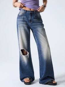 LYSMO Women's Casual Denim Jeans, Minimalist & Fashionable For Daily Wear - Blue - View 3