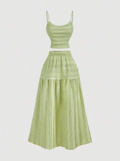 SHEIN MOD مجموعة قميص وتنورة رقيقة ذات حافة كشكشة خضراء أنيقة للنساء، بدلة صيفية للنساء، ملابس غربية للنساء، أزياء ريفية، مجموعة قطعتين للعطلات