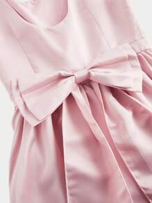 SHEIN MOD 优雅露背蝴蝶结点缀黑色连衣裙，礼服，女士沙滩裙，女士派对裙，除夕裙，女士圣诞裙，节日裙，感恩节裙，礼服，节日裙 - 粉色 - 查看 3