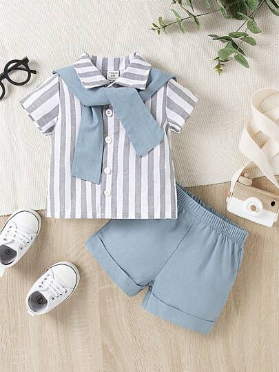 SHEIN 2 件套男婴蓝白衬衫、短裤和披肩套装，舒适优雅休闲 2024 年夏季新品