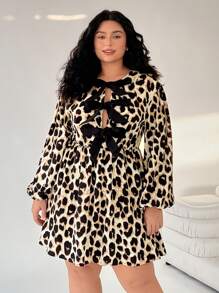 SHEIN EZwear 大码豹纹泡泡袖蝴蝶结娃娃裙 - 彩色 - 查看 3