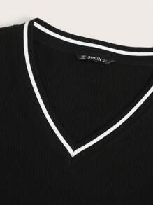 SHEIN EZwear Contrast Striped Tape Rib-knit Crop Tee