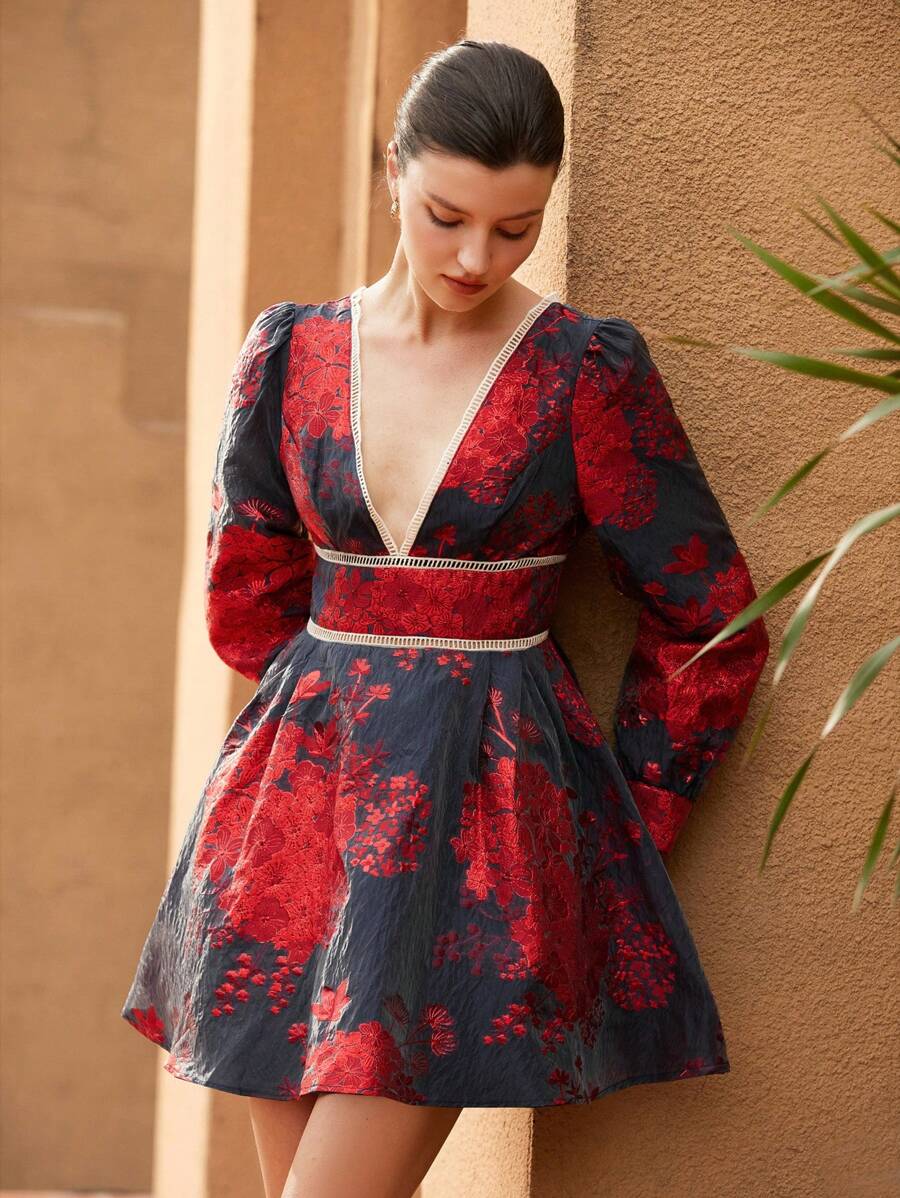 Aveloria Rosie Váy chữ A tay bồng cổ chữ V xếp nếp họa tiết hoa jacquard màu tương phản thanh lịch dành cho nữ - Màu xanh hải quân - Xem 1