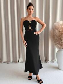 SHEIN Clasi Robe maxi sirène élégante avec patchwork en dentelle ajourée et boucle métallique décorative