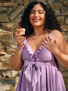 Swim Mod Conjunto de traje de baño de 2 piezas para mujer talla grande con escote en V morado, tirantes de espagueti, bajo asimétrico y cinturón, que es favorecedor y estilizante, ideal para vacaciones de verano