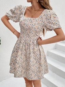 Serisse 女士休闲碎花系带无袖迷你连衣裙，适合度假，泡泡袖短袖露背系带蝴蝶结拼色，碎花腰部 A 字短裙，优雅浪漫，适合度假和日常穿着，春夏季，太阳裙 - 彩色 - 查看 2