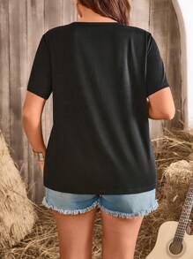 SHEIN LUNE Blusa de verano para mujer tallas grandes con estampado de guitarra, manga corta para festivales y uso diario - Negro - Ver 2