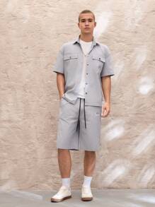 Manfinity VCAY 2 件套男士时尚编织短袖衬衫和松紧腰带短裤套装 - 灰色 - 查看 1