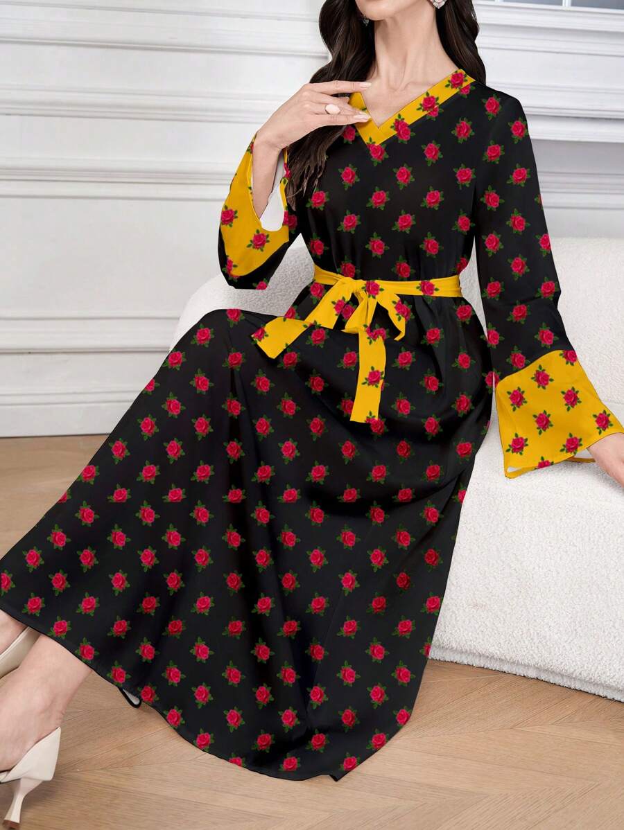 Al Najma Váy xòe tay loe họa tiết hoa nhỏ màu sắc tương phản thanh lịch dành cho nữ - màu đen - Xem 1