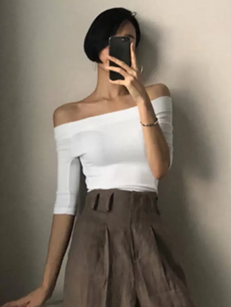 Women Off Shoulder Fitted Solid Color Short Sleeve T-Shirt, Spring/Summer