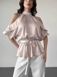 Firerie Áo kiểu mới về, thanh lịch, lãng mạn, sành điệu, gợi cảm và thời trang, dành cho nữ, kiểu dáng trễ vai tay cánh dơi, gợi cảm và duyên dáng, có thắt lưng vải nguyên bản. Thiết kế áo đẹp mắt, phù hợp cho các buổi hòa nhạc và lễ hội âm nhạc, tiệc sinh nhật, trang phục hàng ngày, đi nghỉ mát, thời trang thành thị, trình diễn thời trang, thời trang tựu trường, lễ tốt nghiệp, và thích hợp cho hẹn hò lãng mạn, đám cưới, và các sự kiện mùa xuân, mùa hè, lễ tốt nghiệp dành cho nữ. - trắng - Xem 6