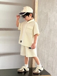 SHEIN Leap Crew 2件装 青春男童 男孩休闲运动 学院街头 日韩 宽松翻领衬衫短裤 适合儿童装 青春男童衣服 返校男童套装 适合生日派对、晚会、演出、婚礼、洗礼、开幕式 日常 适合日常使用 适合上学 适合旅行 适合运动 适合春夏季节 - 杏色 - 查看 4