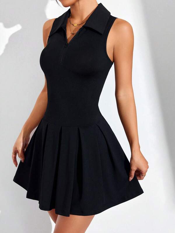 CourtClass Damen Lässig einfarbiges Kleid mit plissiertem Saum, ärmelloses Sport Kleid