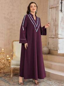 Al Najma V-Neck Embroidered Long Sleeve Arabian Dress,Modest - Purple - View 5