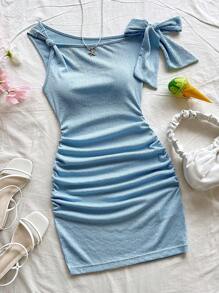 Soleia 女式度假针织纹理细肩带蝴蝶结后背蓝色紧身连衣裙