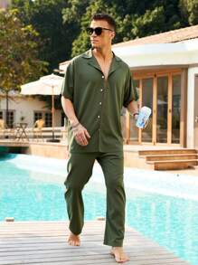 Manfinity Swimmode Men's Solid Color Short Sleeve Shirt And Pants Beach Outfit - Army Green - View 3