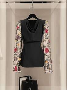 SHEIN Unity Blusa de manga larga con parche de encaje bordado con flores y pliegues, con detalles de diseño - Negro - Ver 1