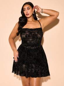 SHEIN BAE Plus Size Women's Black Velvet Double-Layer Ruffle Hem Slip Dress, Mini Dress, Suitable For Night Out,Birthday Dresses For Women,Graduation