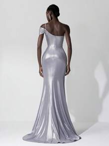 Elitara Glamorous Elegant Luxury Beaded & Rhinestone Design Stretch Coated Knit Ruched Slit Fishtail Wedding Guest Dress, Suitable For Wedding, Party, Vacation, Gala, Evening Dress, Formal Dress - Grey - View 4