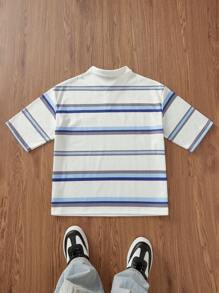 Manfinity RebelGame Young Men's Casual Loose Fit Short Sleeve Striped Polo Shirt