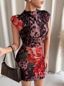 SHEIN Clasi 豹纹花卉网眼印花度假波西米亚风紧身迷你裙，时尚性感