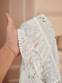 PalaceNights 宫廷风V领半开襟刺绣长袖孕妇睡裙娃娃衫奢华家居服，适合秋冬季穿着