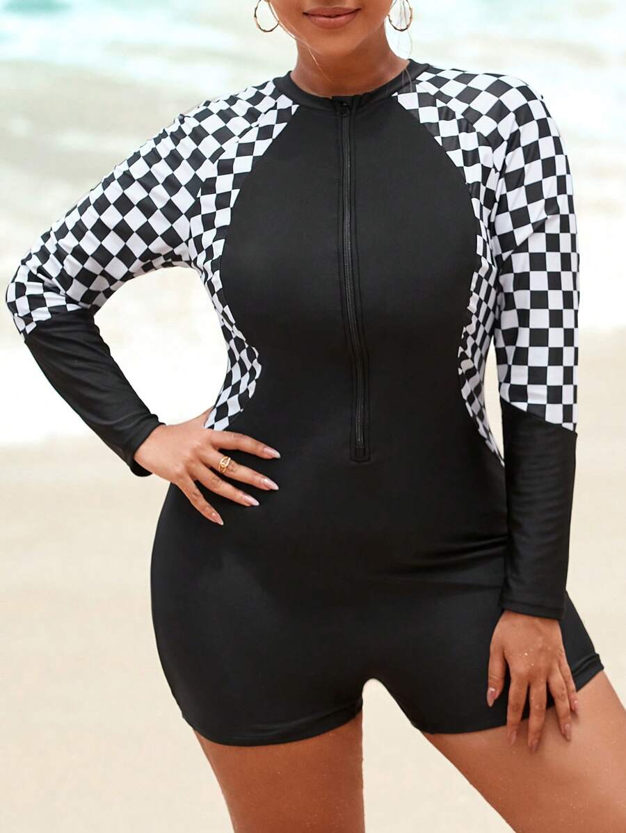 SHEIN Swim SPRTY 大码女式连体泳衣，黑色，不对称印花，前拉链设计，长袖，海滩和冲浪装 - 彩色 - 查看 1