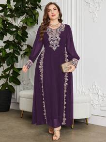 Al Najma Plus Size Customized Floral Lace Long Sleeve Round Neck Waisted Slimming Elegant Maxi Dress, Modest Kaftan - Purple - View 3