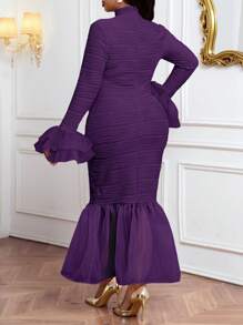 Fleurora Plus Size Elegant Party Solid Color Textured Flare Sleeve Fishtail Dress - Purple - View 3