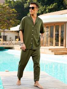 Manfinity Swimmode Men's Solid Color Short Sleeve Shirt And Pants Beach Outfit - Army Green - View 4