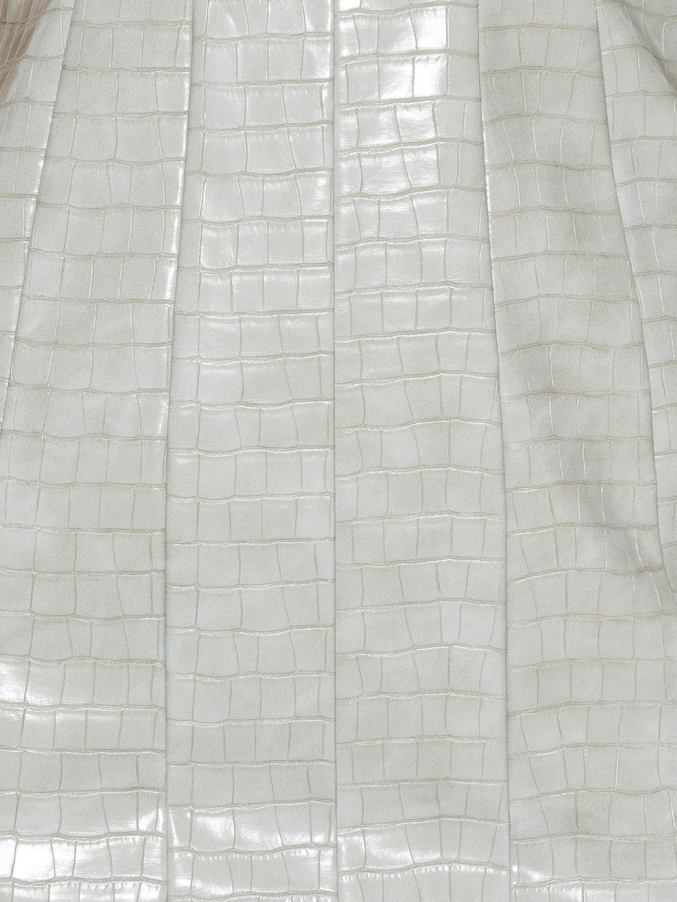 KIZN Mini sukienka obcisła z metalicznym wytłoczonym wzorem krokodyla i dekoltem halter