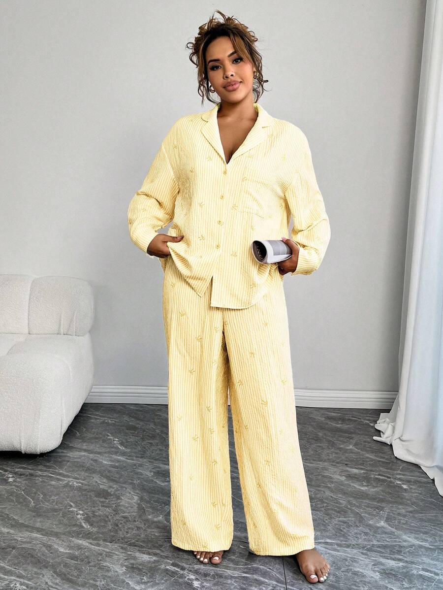 Firerie 大码 2 件休闲套装：红白条纹蝴蝶结印花衬衫和直筒裤，适合居家和户外穿着 - 黃色 - 查看 1