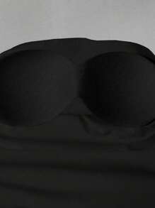 Sweetra Women's Solid Color Spaghetti Strap Tank Top With Built-In Bra, Simple Casual Personalized Versatile Camisole - Black - View 4