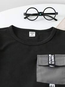 SHEIN 2pcs/Set Young Boy Solid Color Patchwork Crew Neck Short Sleeve Pocket Tee + Long Pants Outfit