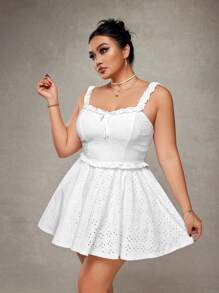 SHEIN ICON Conjunto de 2 piezas para tallas grandes: Camisola con cuello cuadrado y volantes en el bajo y falda evasé, atuendo para invitada a una boda, vacaciones de primavera y salida nocturna - Blanco - Ver 3
