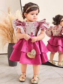 SHEIN Babygirl 可爱优雅夏季花卉印花荷叶边上衣和粉色迷你裙套装