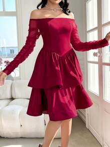 Modelyn Vestido elegante de mujer de unicolor con tejido de malla y hombros descubiertos de largo medio - Burdeos - Ver 3