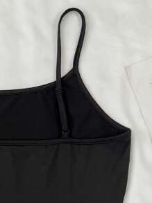 SHEIN Nastolatki Dziewczęcy Prosty Dzianinowy Top Na Ramiączkach I Wielowarstwowa Kraciasta Spódnica Tortowa Casual 2 Częściowy Zestaw