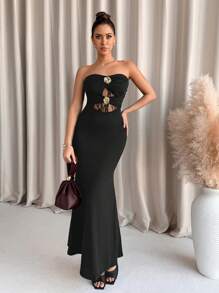 SHEIN Clasi Robe maxi sirène élégante avec patchwork en dentelle ajourée et boucle métallique décorative