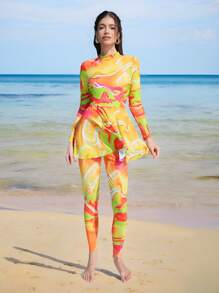 Swim Shayni 夏季海滩 2 件套扎染连体泳衣，配有沙滩短裤和网眼裙，适合旅行和度假阿拉伯服装