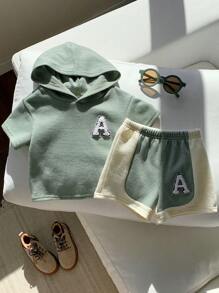 SHEIN Leap Crew 2 件装男婴可爱休闲韩版运动针织撞色字母连帽上衣短裤套装，夏季 - 彩色 - 查看 5