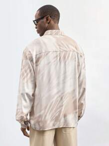 Maija 男士扎染印花长袖单排扣休闲宽松衬衫 - 杏色 - 查看 5