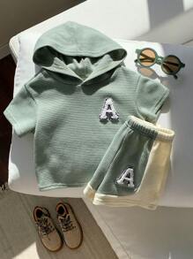 SHEIN Leap Crew 2 件装男婴可爱休闲韩版运动针织撞色字母连帽上衣短裤套装，夏季 - 彩色 - 查看 3