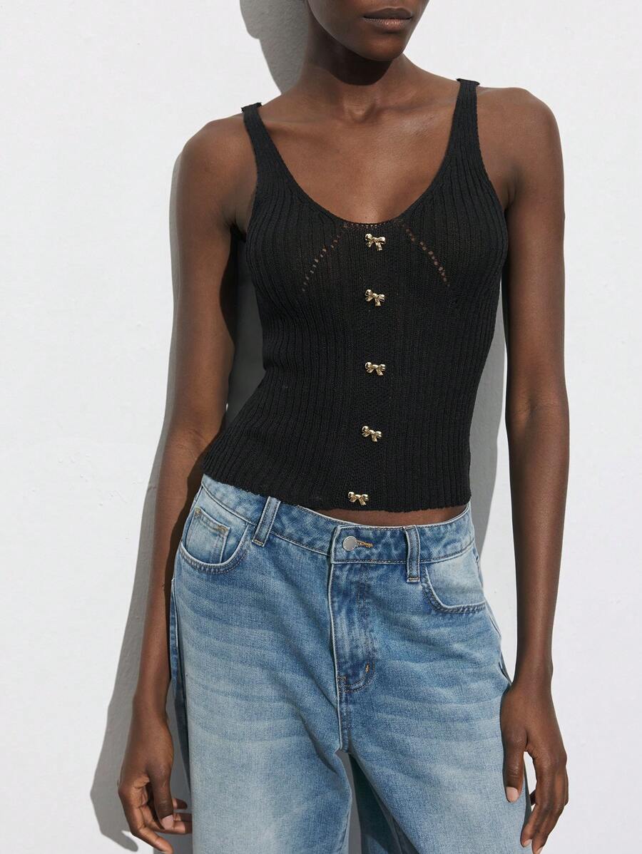 Maija 女式黑色无袖蝴蝶结金属装饰性感休闲针织毛衣上衣，适合音乐节和日常穿着