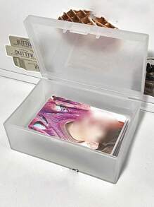 SHEIN 1 pieza Caja de almacenamiento esmerilada, organizador de papelería transparente, apto para fundas de tarjetas y postales, soporte de escritorio de vuelta a la escuela