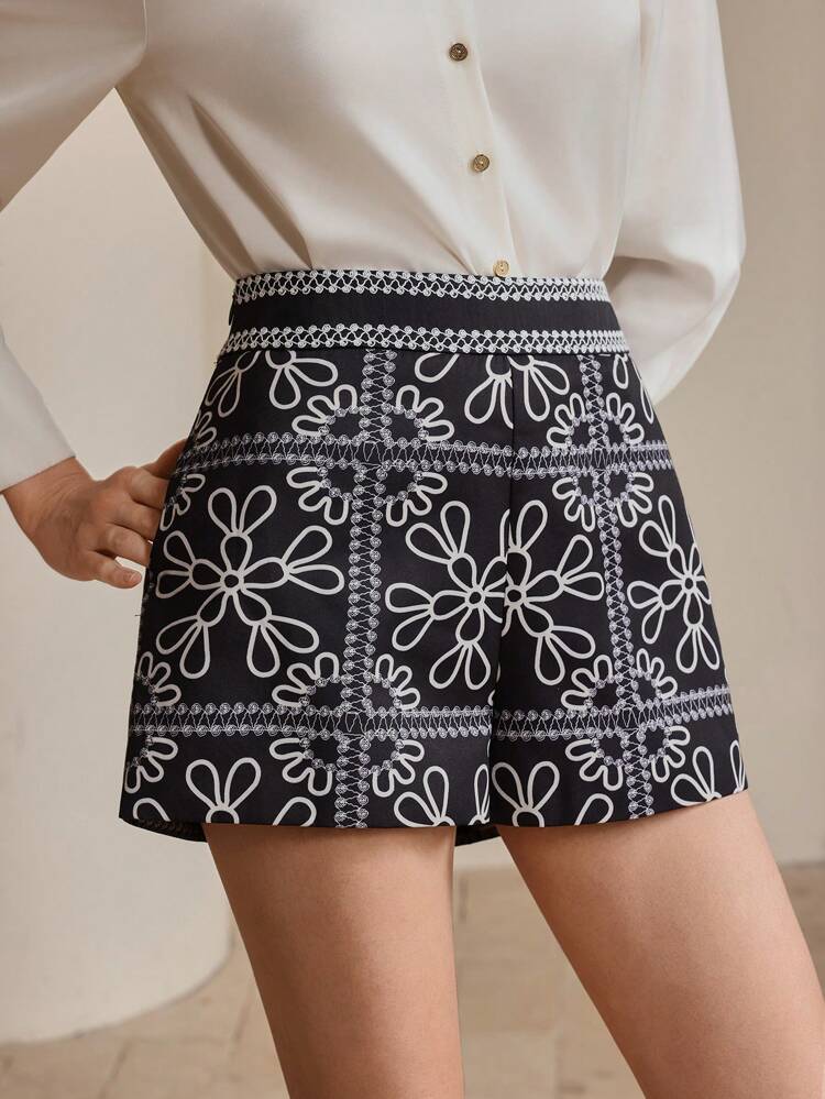 Festival New Spring/Summer Black High Waist Flattering Floral Print Embroidery Detail Shorts For Women