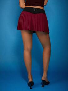 COSMINA Women's Fashion Contrast Waist Band Pleated Skirt - Burgundy - View 5
